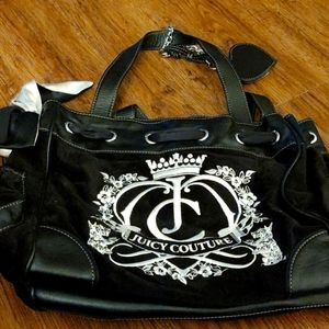 Juicy couture black daydreamer purse